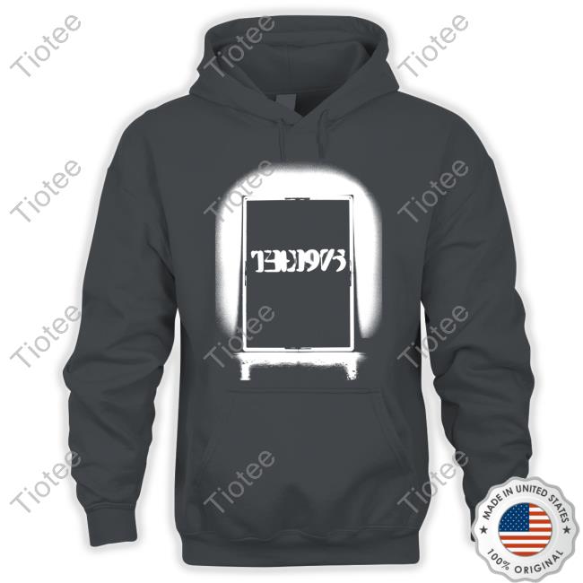 Official The 1975 10 Yr T-Shirt Official The 1975 10 Yr T-Shirt