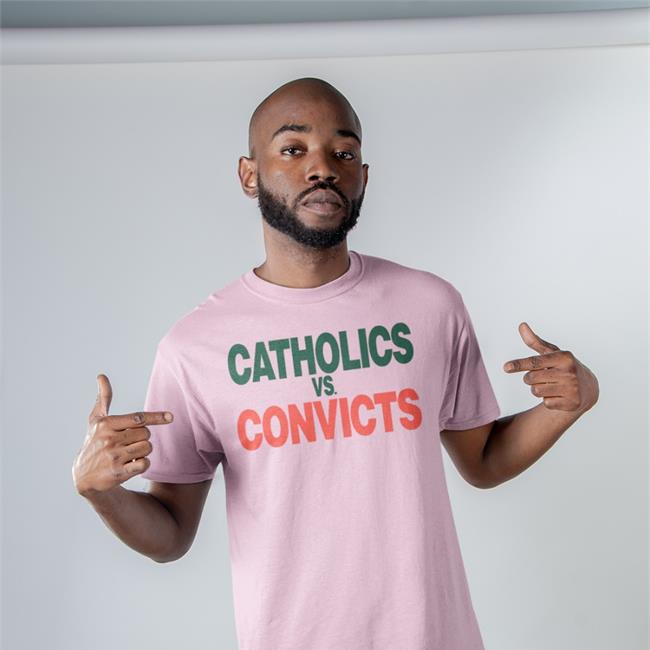 Catholics Vs Convicts Tee