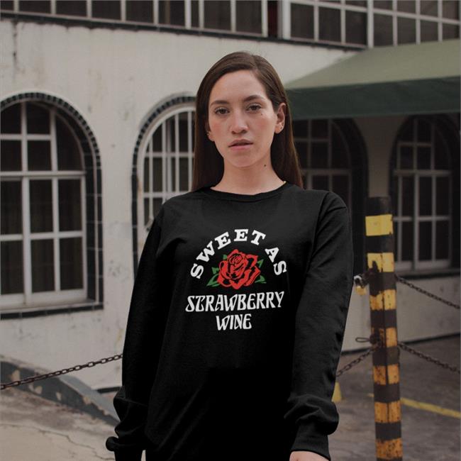 Chris Stapleton Merch Sweet As Strawberry Wine Tee Black