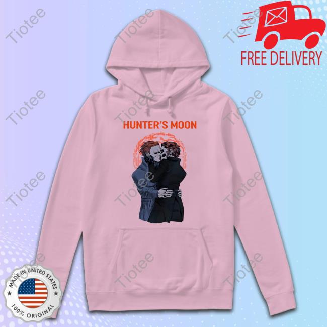 Official Hunter's Moon Kiss Shirt Halloween