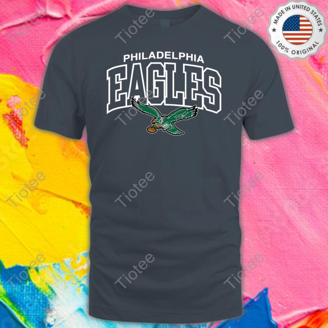 Dawn Staley Wearing Philadelphia Eagles Shirts