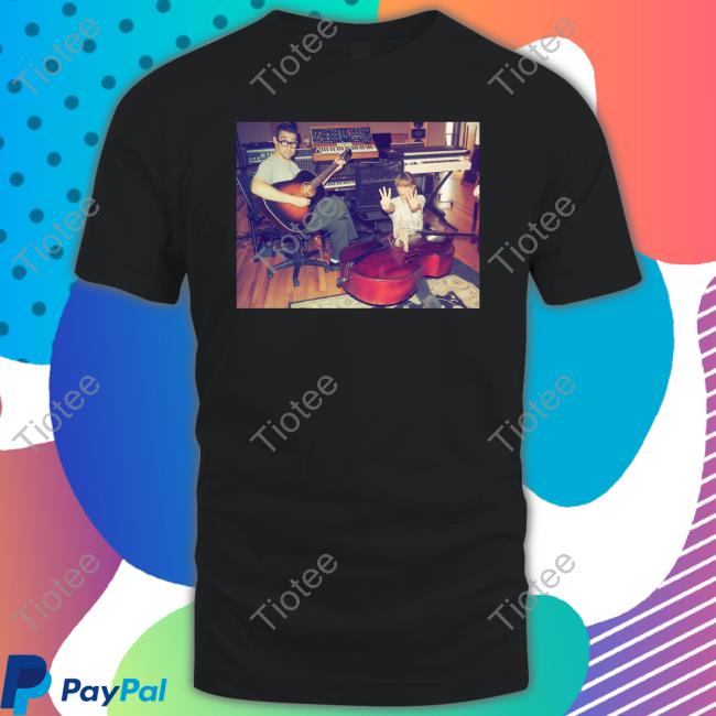 Official Taylor Swift 33Rd Birthday In The Studio Shirt Hoodies