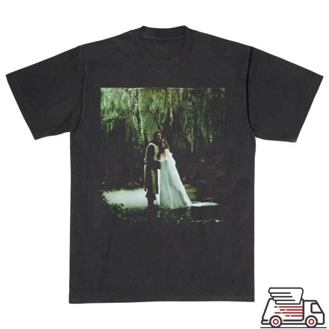Model/Actress Tee Shirt Suki Waterhouse