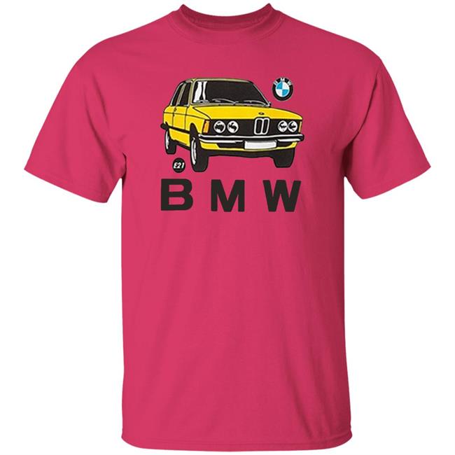 UNIQLO UT Vintage Car T-shirt UNIQLO UT Embraces Vintage Cars in Graphic T-Shirt Collection white shirt UNIQLO UT Vintage Car T-shirt UNIQLO UT Embraces Vintage Cars in Graphic T-Shirt Collection white shirt