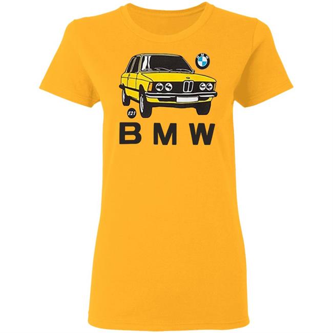 UNIQLO UT Vintage Car T-shirt UNIQLO UT Embraces Vintage Cars in Graphic T-Shirt Collection white shirt UNIQLO UT Vintage Car T-shirt UNIQLO UT Embraces Vintage Cars in Graphic T-Shirt Collection white shirt