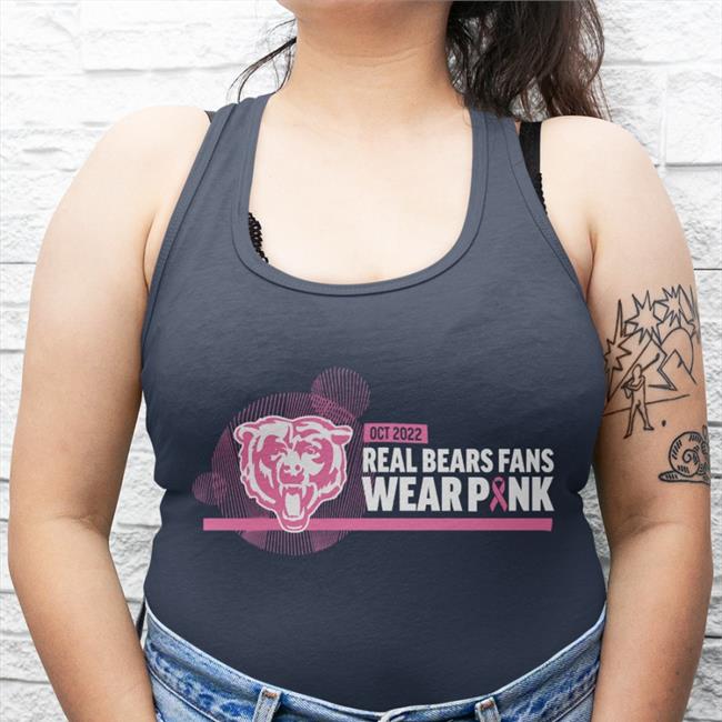 Justin Fields Wearing The 2022 Real Bears Fans Wear Pink Tee Shirts