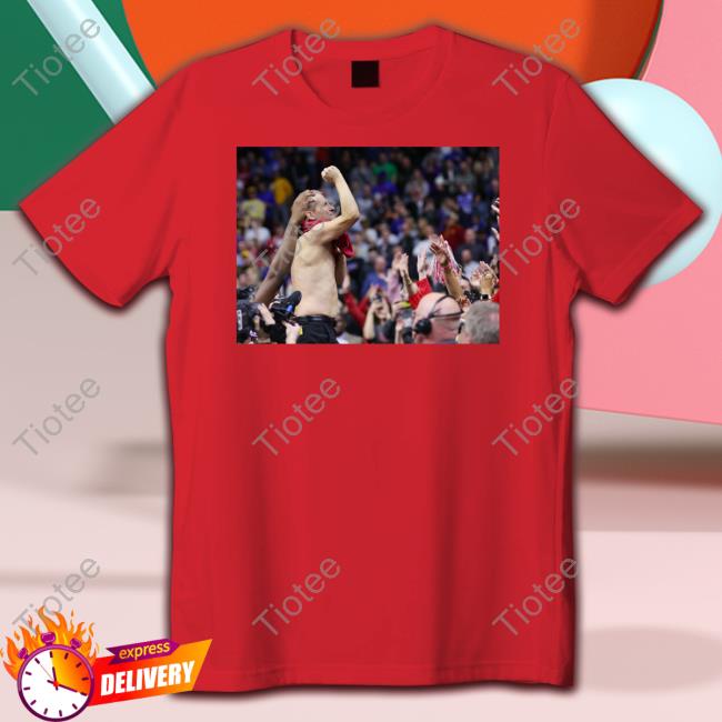 Eric Musselman Rips His Shirt Off Hoodied Sweatshirt Arkansas Razorbacks