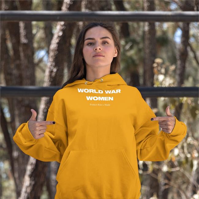 Amanda Abbington World War Women Protect Roe V Wade T Shirt Chimpsinsocks